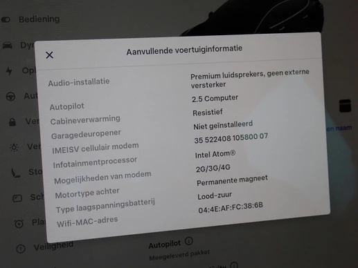 Tesla Model 3 - Afbeelding 12 van 30