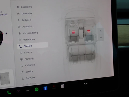 Tesla Model 3 - Afbeelding 13 van 30