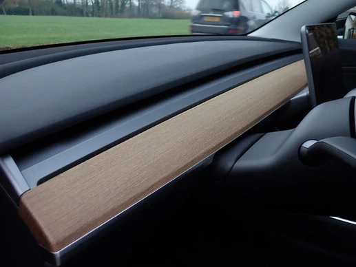 Tesla Model 3 - Afbeelding 30 van 30