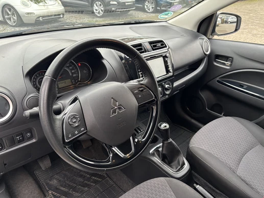 Mitsubishi Space Star - Afbeelding 6 van 9