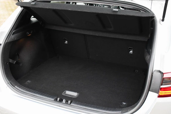 Kia Ceed - Afbeelding 10 van 30