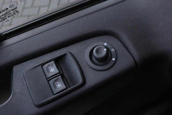 Renault Trafic - Afbeelding 20 van 30