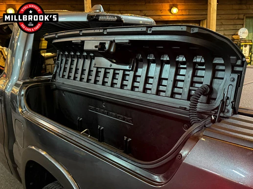 Dodge Ram 1500 - Afbeelding 7 van 30