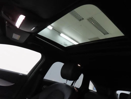 Mercedes-Benz EQC - Afbeelding 11 van 18