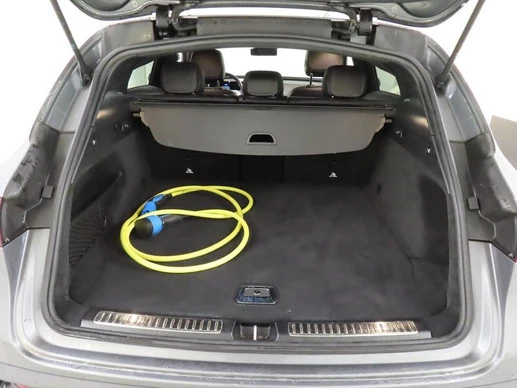 Mercedes-Benz EQC - Afbeelding 13 van 18