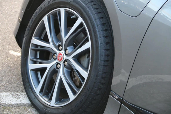 Jaguar I-PACE - Afbeelding 3 van 25