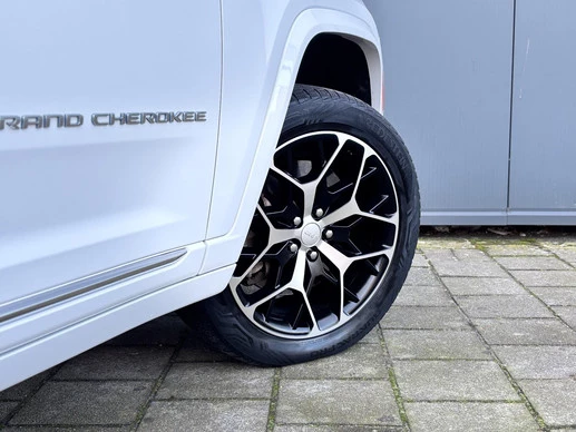 Jeep Grand Cherokee - Afbeelding 12 van 30