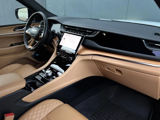 Jeep Grand Cherokee - Afbeelding 15 van 30