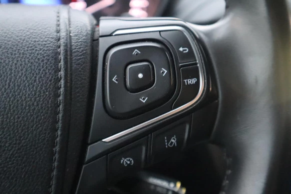 Toyota Avensis - Afbeelding 23 van 30