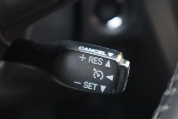 Toyota Avensis - Afbeelding 24 van 30