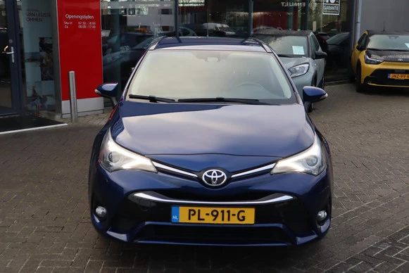 Toyota Avensis - Afbeelding 10 van 30