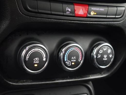 Jeep Renegade - Afbeelding 23 van 30