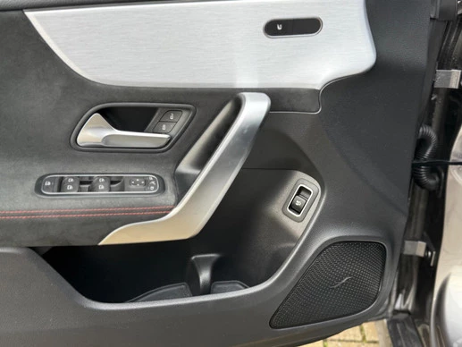 Mercedes-Benz CLA - Afbeelding 14 van 30