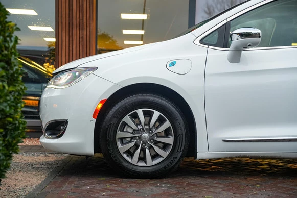 Chrysler Pacifica - Afbeelding 13 van 30