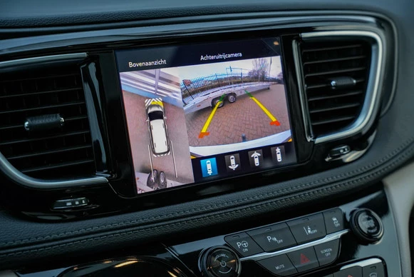 Chrysler Pacifica - Afbeelding 18 van 30