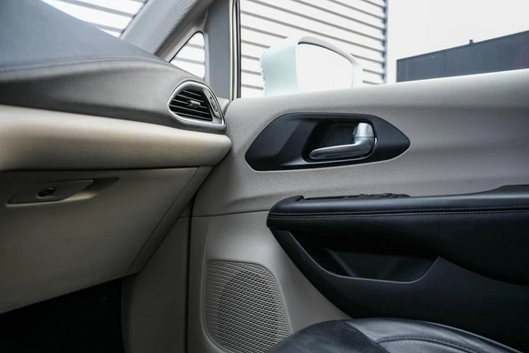 Chrysler Pacifica - Afbeelding 23 van 30