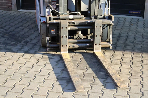 Still  - Afbeelding 5 van 16