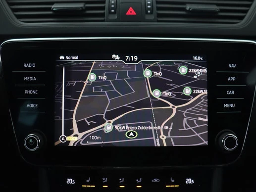 Škoda Superb - Afbeelding 14 van 30