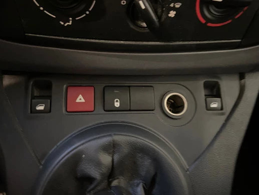 Peugeot Partner - Afbeelding 14 van 28