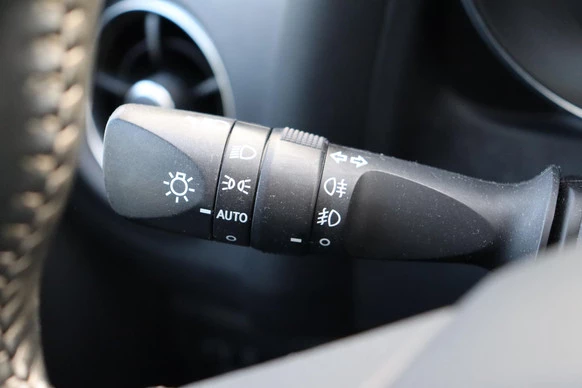 Toyota Auris - Afbeelding 14 van 30