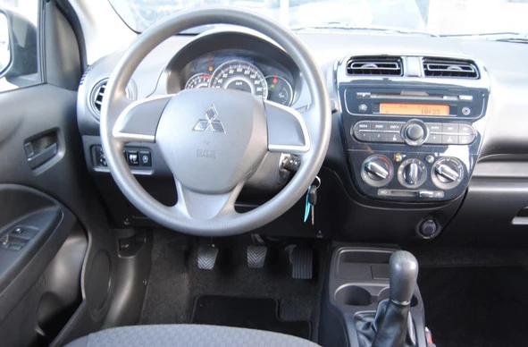 Mitsubishi Space Star - Afbeelding 17 van 22