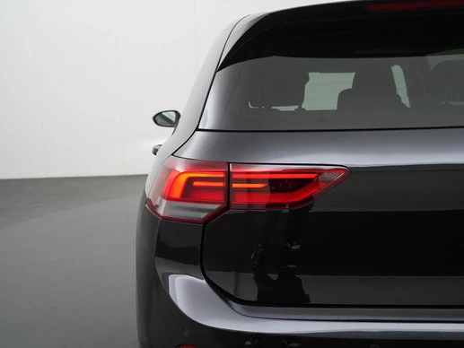 Volkswagen Golf - Afbeelding 23 van 30