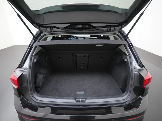 Volkswagen Golf - Afbeelding 24 van 30