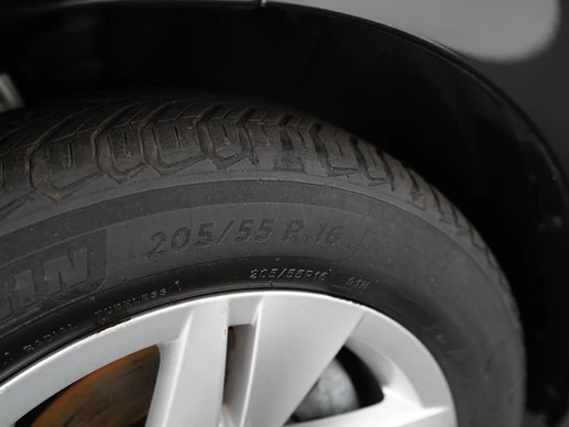 Volkswagen Golf - Afbeelding 29 van 30