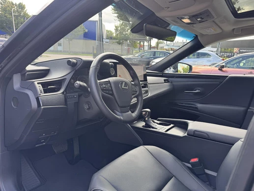 Lexus ES - Afbeelding 13 van 30