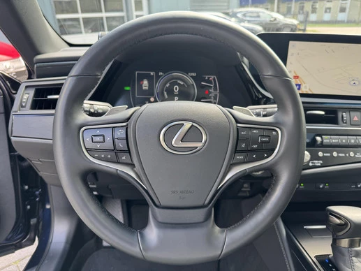 Lexus ES - Afbeelding 15 van 30