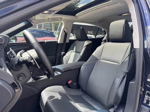 Lexus ES - Afbeelding 17 van 30