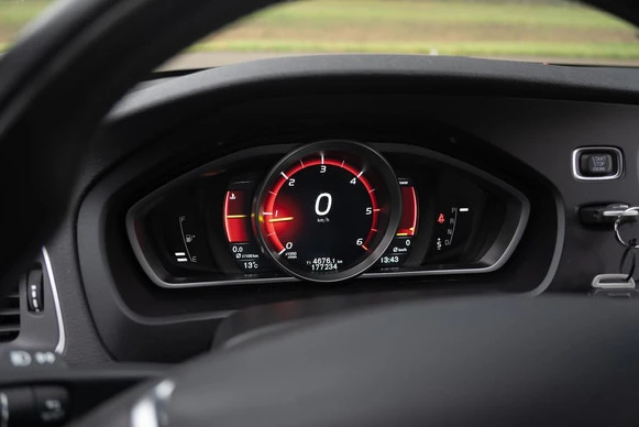 Volvo V40 - Afbeelding 10 van 30