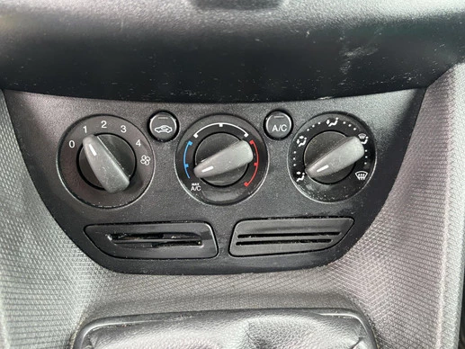 Ford Transit Connect - Afbeelding 18 van 27