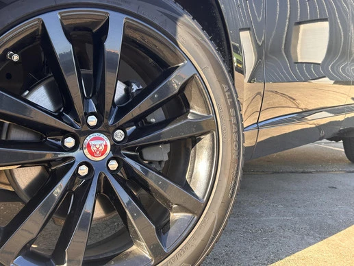 Jaguar F-PACE - Afbeelding 2 van 30