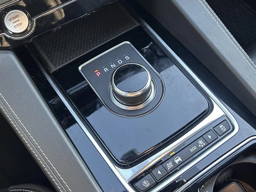 Jaguar F-PACE - Afbeelding 12 van 30