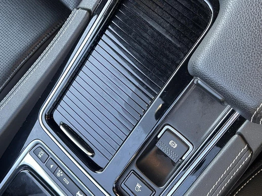 Jaguar F-PACE - Afbeelding 16 van 30