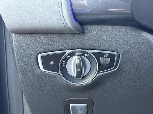 Mercedes-Benz EQC - Afbeelding 21 van 30