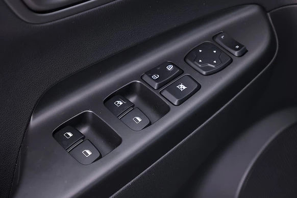 Hyundai Kona - Afbeelding 8 van 30