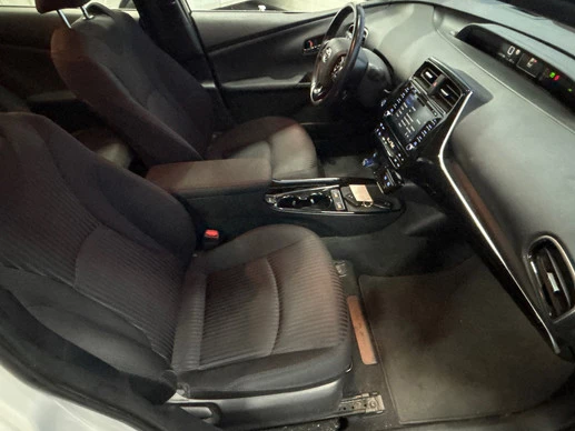 Toyota Prius - Afbeelding 24 van 26