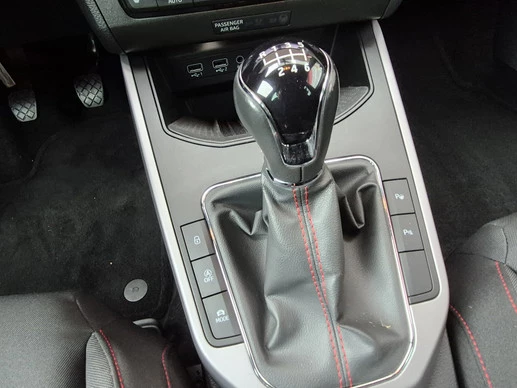 SEAT Arona - Afbeelding 17 van 30