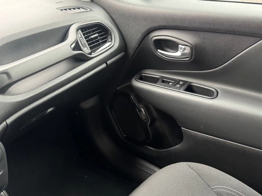 Jeep Renegade - Afbeelding 14 van 19