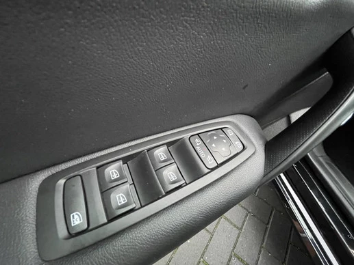 Renault Mégane - Afbeelding 8 van 30