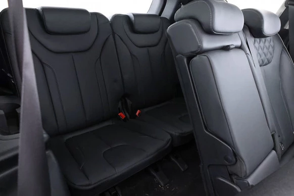 Hyundai Santa Fe - Afbeelding 10 van 30