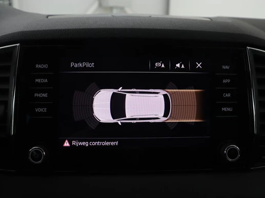 Škoda Karoq - Afbeelding 14 van 30