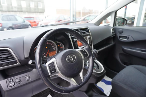Toyota Verso-S - Afbeelding 11 van 30