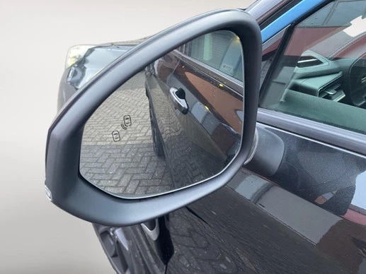 Lynk & Co 01 - Afbeelding 13 van 26