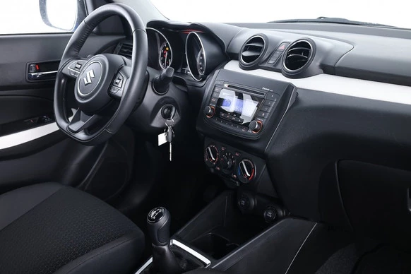 Suzuki Swift - Afbeelding 3 van 30