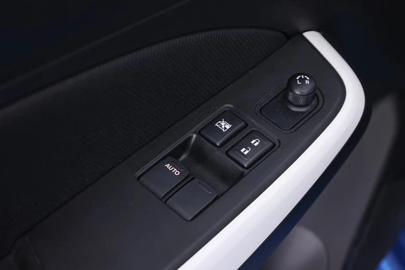 Suzuki Swift - Afbeelding 8 van 30