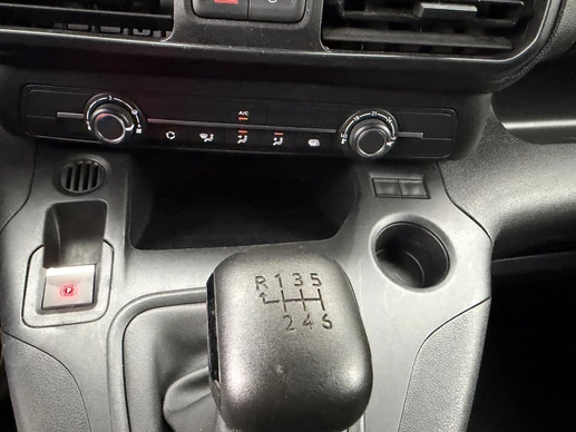 Peugeot Partner - Afbeelding 28 van 30