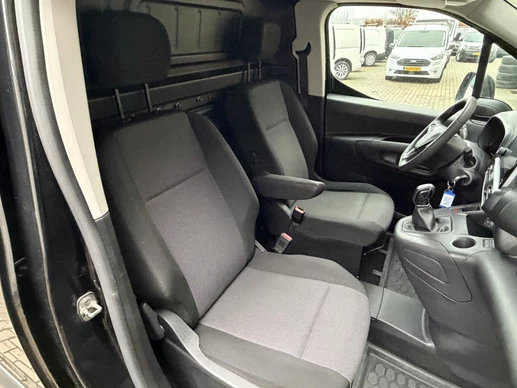 Opel Combo - Afbeelding 28 van 30